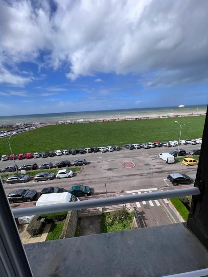 L'Air De La Mer Deux Etoiles Dieppe Ngoại thất bức ảnh