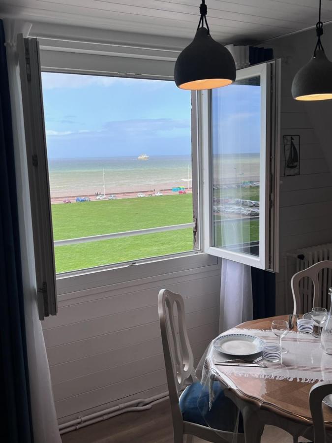 L'Air De La Mer Deux Etoiles Dieppe Ngoại thất bức ảnh