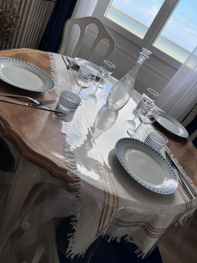 L'Air De La Mer Deux Etoiles Dieppe Ngoại thất bức ảnh